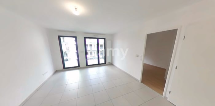 Image 2 sur 4 - Appartement  ·  Location · Clermont Ferrand (63000) · 2 pièces · 40m²