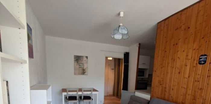 Image 2 sur 7 - Appartement  ·  Location · St Raphael (83700) · 1 pièce · 31m²