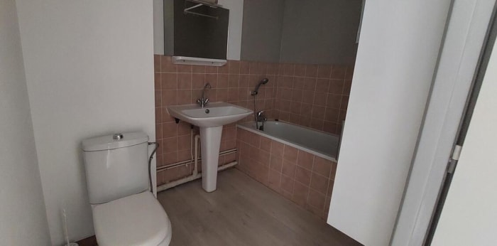 Image 8 sur 10 - Appartement  ·  Location · Besancon (25000) · 25m²