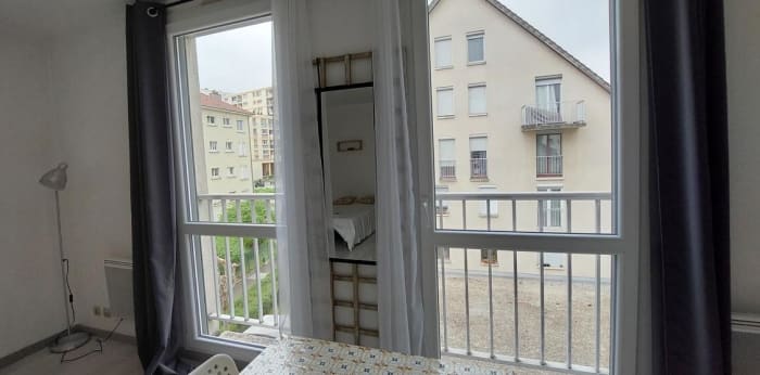 Image 4 sur 10 - Appartement  ·  Location · Besancon (25000) · 25m²