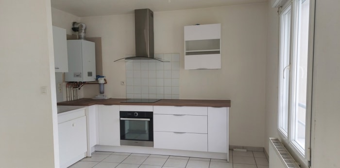 Image 3 sur 7 - Appartement  ·  Location · Lons Le Saunier (39000) · 2 pièces · 43m²