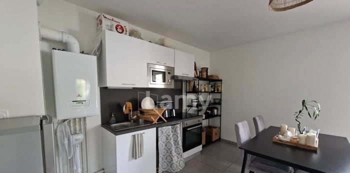 Image 2 sur 7 - Appartement  ·  Location · Clermont Ferrand (63100) · 3 pièces · 62m²