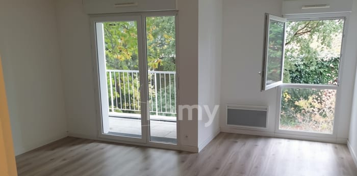 Image 1 sur 6 - Appartement  ·  Location · Nantes (44300) · 1 pièce · 33m²