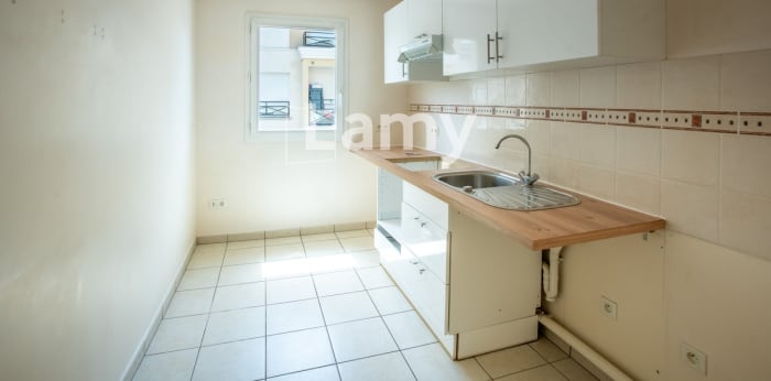 Image 4 sur 10 - Appartement  ·  Vente · Franconville La Garenne (95130) · 3 pièces · 63m²