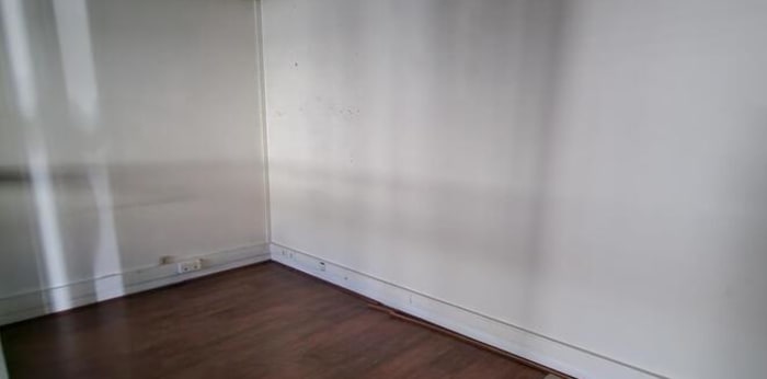 Image 13 sur 18 - Local  ·  Vente · Limoges (87000) · 12 pièces · 329m²
