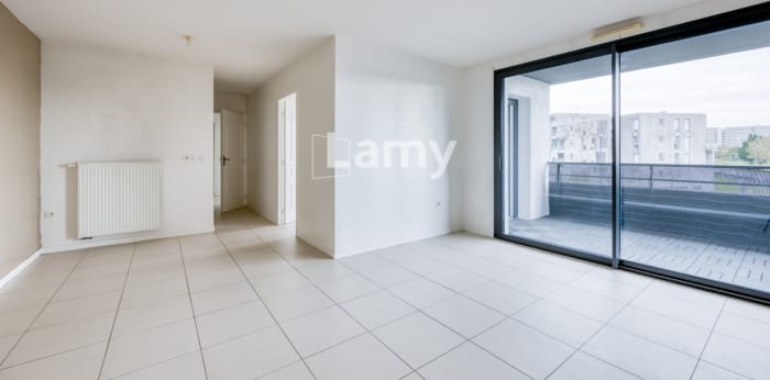 Image 2 sur 15 - Appartement  ·  Vente · Bruges (33520) · 4 pièces · 74m²