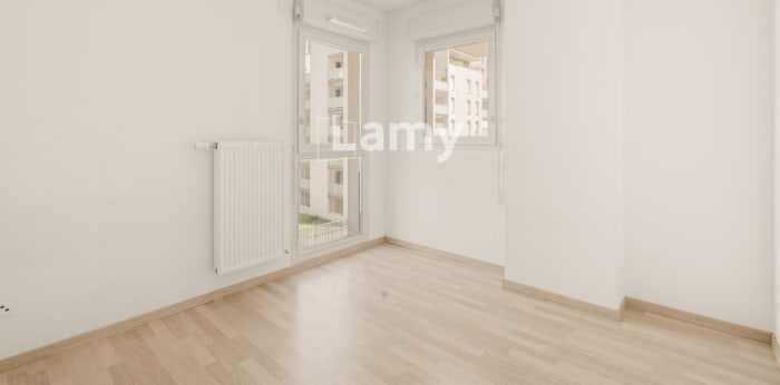 Image 6 sur 10 - Appartement  ·  Vente · Lyon (69007) · 3 pièces · 63m²
