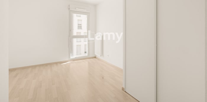 Image 7 sur 10 - Appartement  ·  Vente · Lyon (69007) · 3 pièces · 63m²