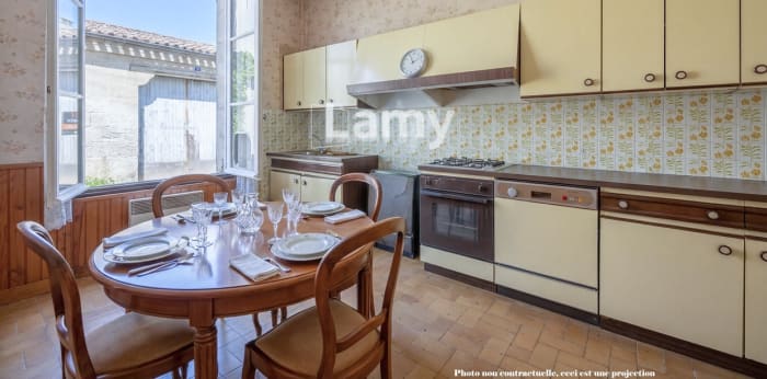 Image 3 sur 22 - Immeuble  ·  Vente · Libourne (33500) · 166m²