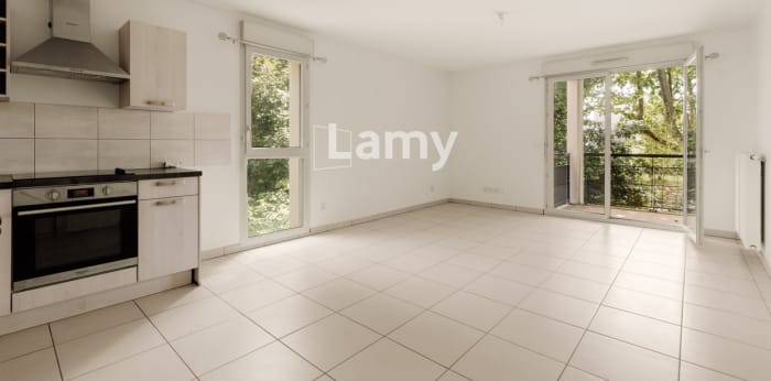 Image 2 sur 10 - Appartement  ·  Vente · St Priest (69800) · 2 pièces · 42m²