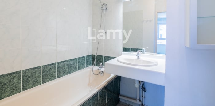 Image 5 sur 9 - Appartement  ·  Vente · Montpellier (34000) · 2 pièces · 49m²