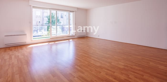 Image 2 sur 14 - Appartement  ·  Vente · Valenciennes (59300) · 4 pièces · 112m²
