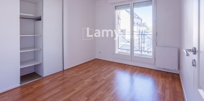 Image 4 sur 14 - Appartement  ·  Vente · Valenciennes (59300) · 4 pièces · 112m²
