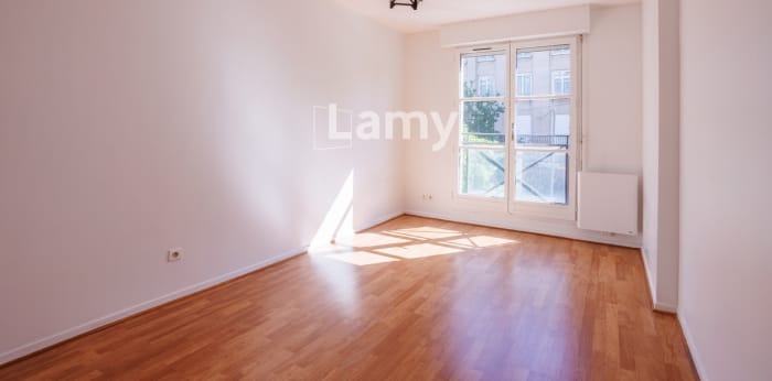 Image 6 sur 14 - Appartement  ·  Vente · Valenciennes (59300) · 4 pièces · 112m²