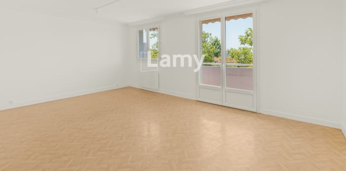 Image 2 sur 9 - Appartement  ·  Vente · Caluire Et Cuire (69300) · 3 pièces · 63m²