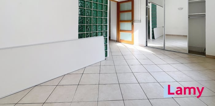 Image 4 sur 6 - Appartement  ·  Vente · Aix En Provence (13100) · 2 pièces · 60m²