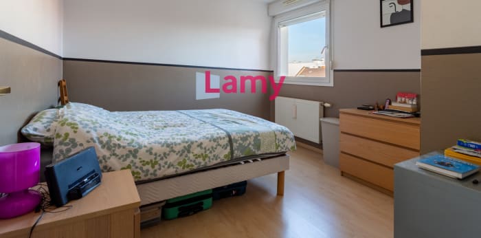 Image 5 sur 10 - Appartement  ·  Vente · Strasbourg (67100) · 3 pièces · 66m²