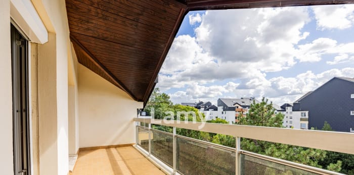 Image 1 sur 14 - Appartement  ·  Vente · Nogent Sur Marne (94130) · 7 pièces · 130m²