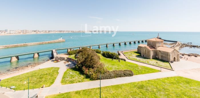 Image 1 sur 14 - Appartement  ·  Vente · Les Sables D Olonne (85100) · 3 pièces · 58m²