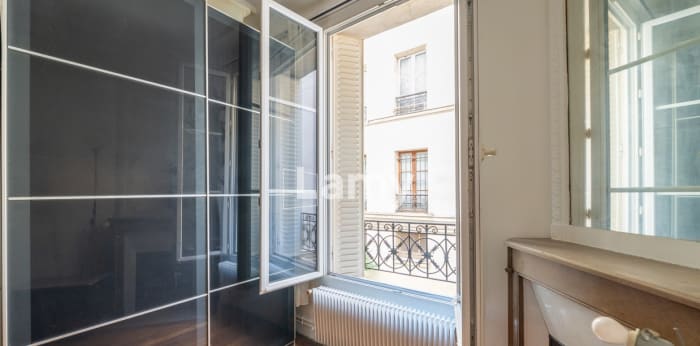 Image 5 sur 11 - Appartement  ·  Vente · Paris (75019) · 2 pièces · 36m²