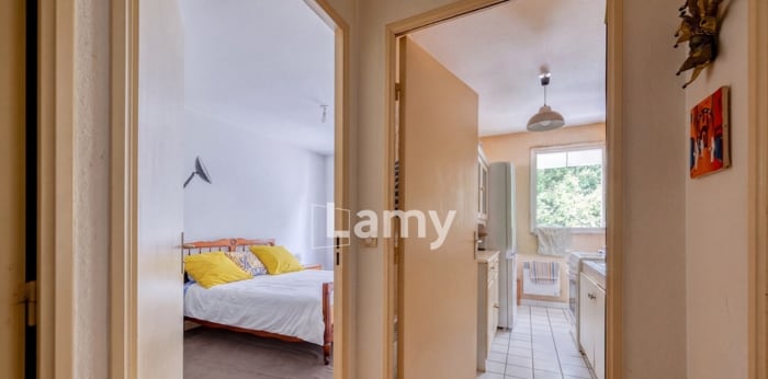 Image 10 sur 15 - Appartement  ·  Vente · Le Bouscat (33110) · 2 pièces · 48m²