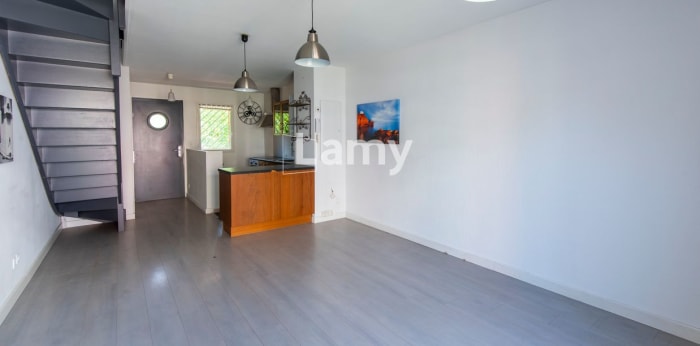 Image 5 sur 9 - Appartement  ·  Vente · Salon De Provence (13300) · 3 pièces · 62m²