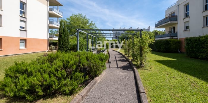 Image 17 sur 20 - Appartement  ·  Vente · Toulouse (31300) · 3 pièces · 64m²