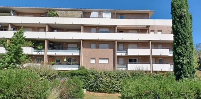Image 7 sur 11 - Appartement  ·  Vente · Avignon (84000) · 2 pièces · 37m²