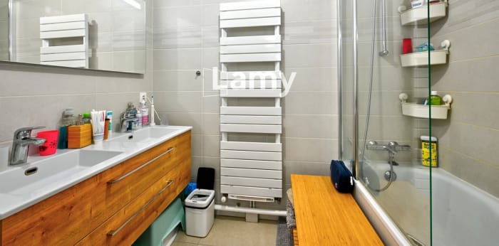 Image 8 sur 9 - Appartement  ·  Vente · Versailles (78000) · 4 pièces · 81m²