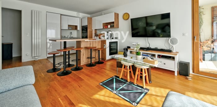 Image 4 sur 9 - Appartement  ·  Vente · Versailles (78000) · 4 pièces · 81m²