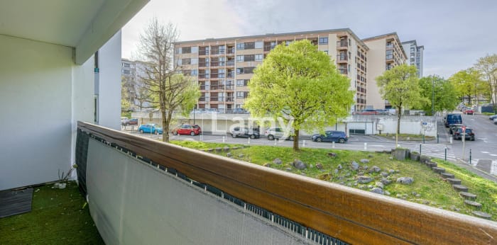 Image 4 sur 12 - Appartement  ·  Vente · Annecy (74960) · 5 pièces · 93m²