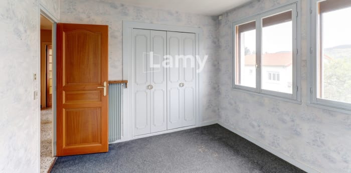 Image 6 sur 11 - Maison/villa  ·  Vente · Blanzat (63112) · 5 pièces · 108m²
