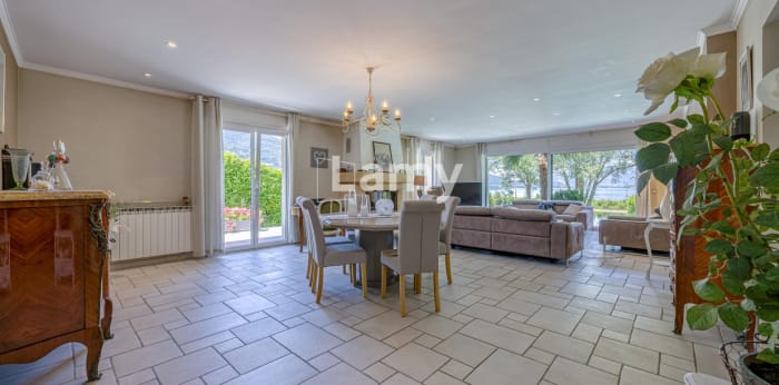 Image 9 sur 28 - Maison/villa  ·  Vente · Brison St Innocent (73100) · 5 pièces · 148m²