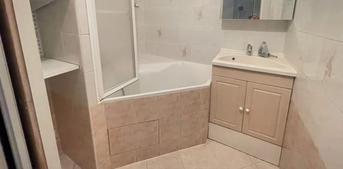 Image 6 sur 7 - Appartement  ·  Vente · Livry Gargan (93190) · 1 pièce · 34m²
