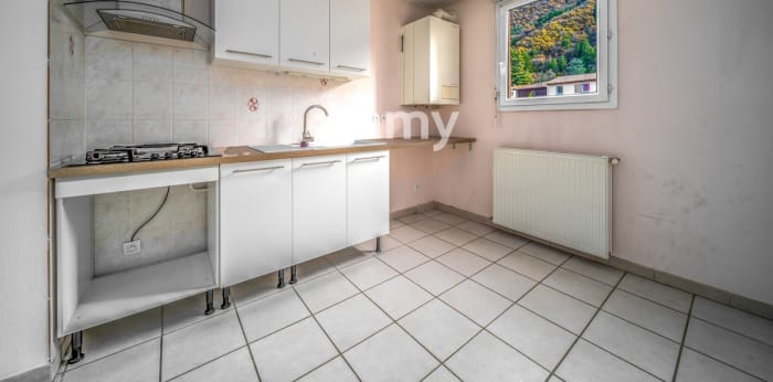 Image 4 sur 8 - Appartement  ·  Vente · Digne Les Bains (04000) · 3 pièces · 60m²