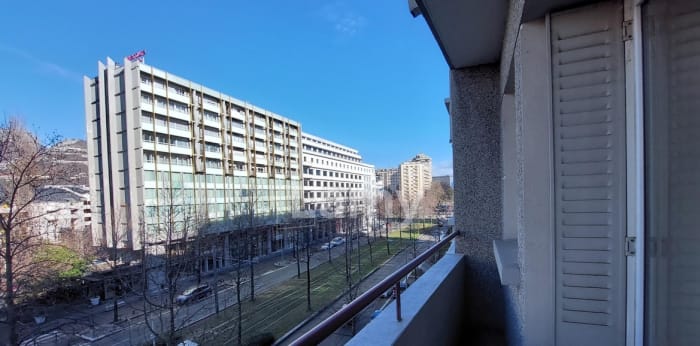 Image 3 sur 10 - Appartement  ·  Vente · Grenoble (38000) · 4 pièces · 65m²