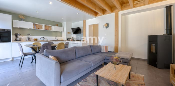Image 2 sur 16 - Maison/villa  ·  Vente · Annecy (74940) · 5 pièces · 116m²