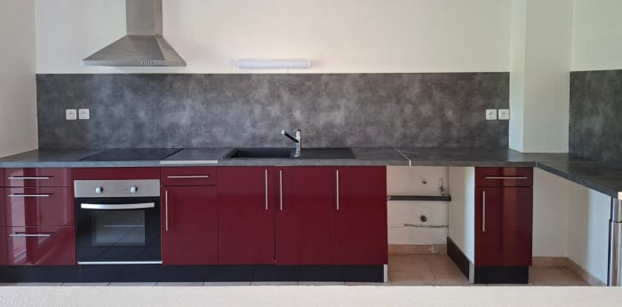 Image 2 sur 13 - Maison/villa  ·  Vente · Chateau Arnoux St Auban (04160) · 4 pièces · 89m²