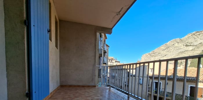 Image 1 sur 11 - Appartement  ·  Vente · Sisteron (04200) · 4 pièces · 78m²