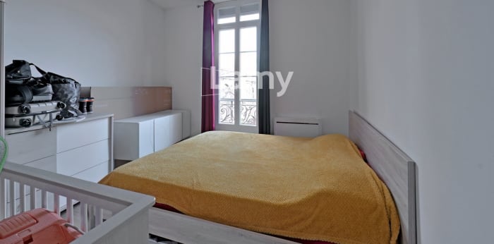 Image 9 sur 15 - Maison/villa  ·  Vente · Nimes (30000) · 8 pièces · 185m²