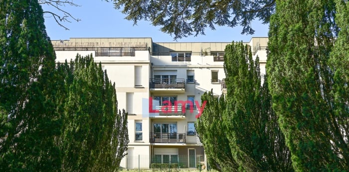 Image 5 sur 30 - Appartement  ·  Vente · St Jean De La Ruelle (45140) · 2 pièces · 42m²