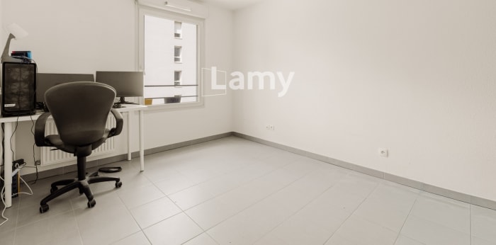 Image 5 sur 9 - Appartement  ·  Vente · Lyon (69007) · 3 pièces · 60m²
