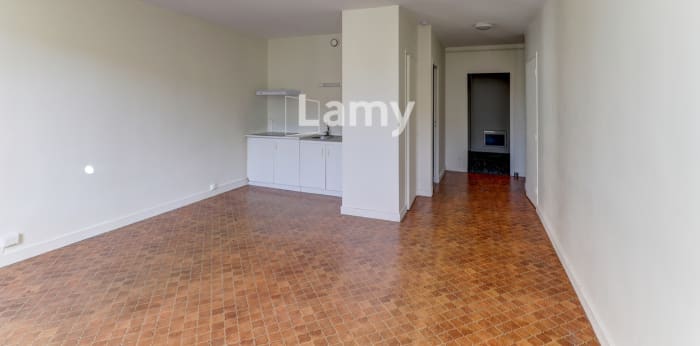 Image 1 sur 9 - Appartement  ·  Vente · Clermont Ferrand (63000) · 2 pièces · 49m²