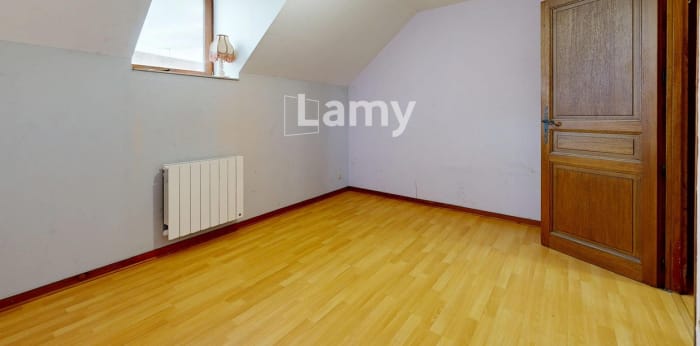 Image 1 sur 8 - Appartement  ·  Vente · Vesoul (70000) · 2 pièces · 52m²
