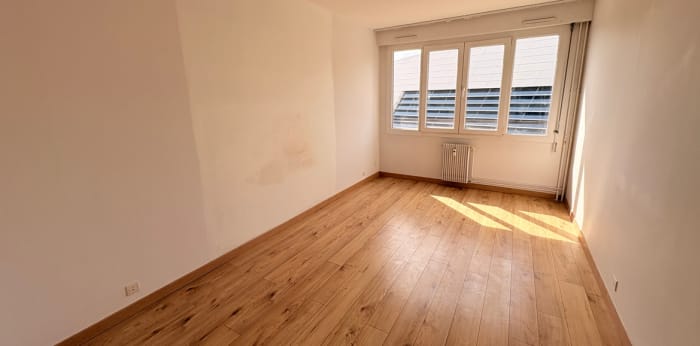 Image 3 sur 8 - Appartement  ·  Vente · Reims (51100) · 2 pièces · 44m²