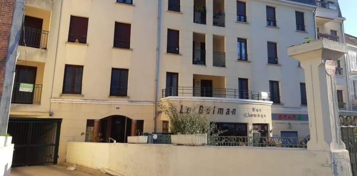 Image 1 sur 8 - Appartement  ·  Vente · Montargis (45200) · 4 pièces · 86m²