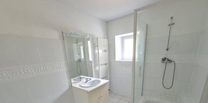Image 7 sur 7 - Maison/villa  ·  Vente · Libourne (33500) · 3 pièces · 172m²
