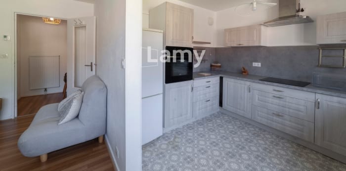 Image 10 sur 12 - Appartement  ·  Vente · Besancon (25000) · 2 pièces · 48m²