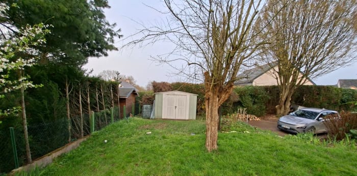 Image 2 sur 9 - Maison/villa  ·  Vente · Beaucouze (49070) · 8 pièces · 140m²