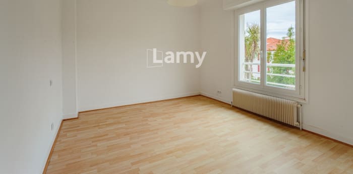 Image 5 sur 11 - Appartement  ·  Vente · Biarritz (64200) · 4 pièces · 99m²